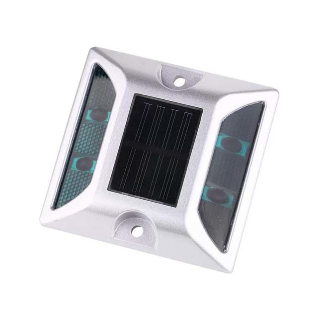 IP68 étanche à l'eau lampes solaires de marquage routier Certificat RoHS pour les parkings