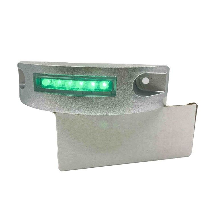 LED jaune Aluminium Solar Road Stud Forme de demi-lune Clignotant des lumières de marqueurs LED